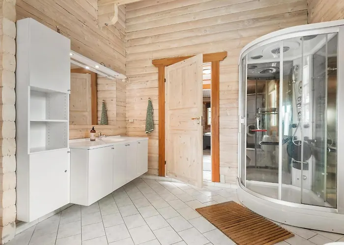 Beautiful In With Kitchen